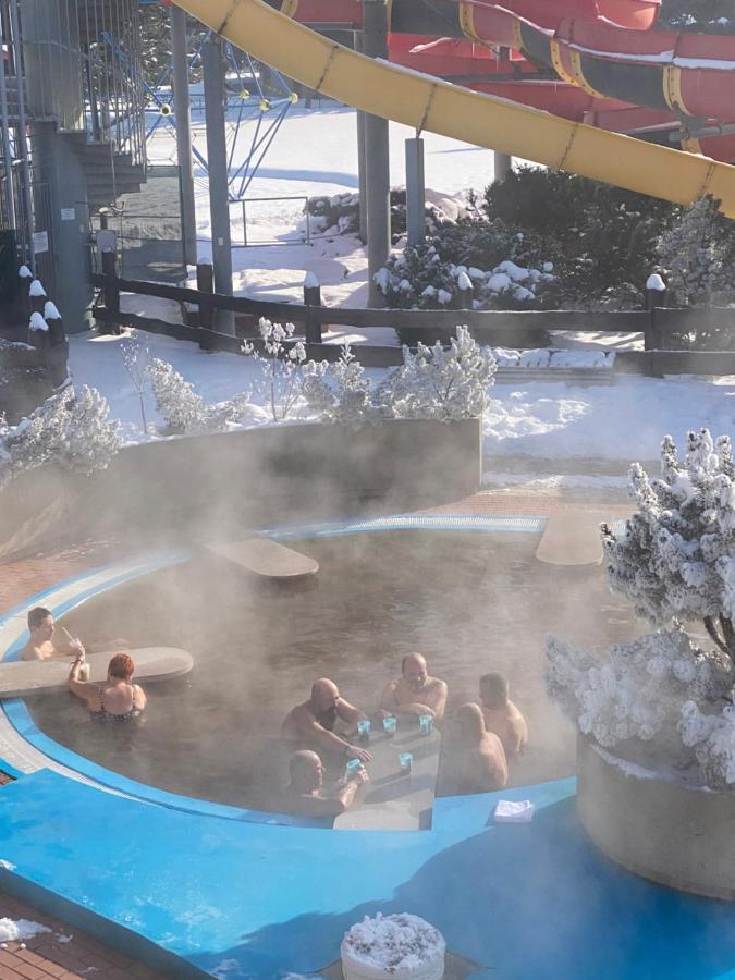 Besenova Apartman Relax מראה חיצוני תמונה