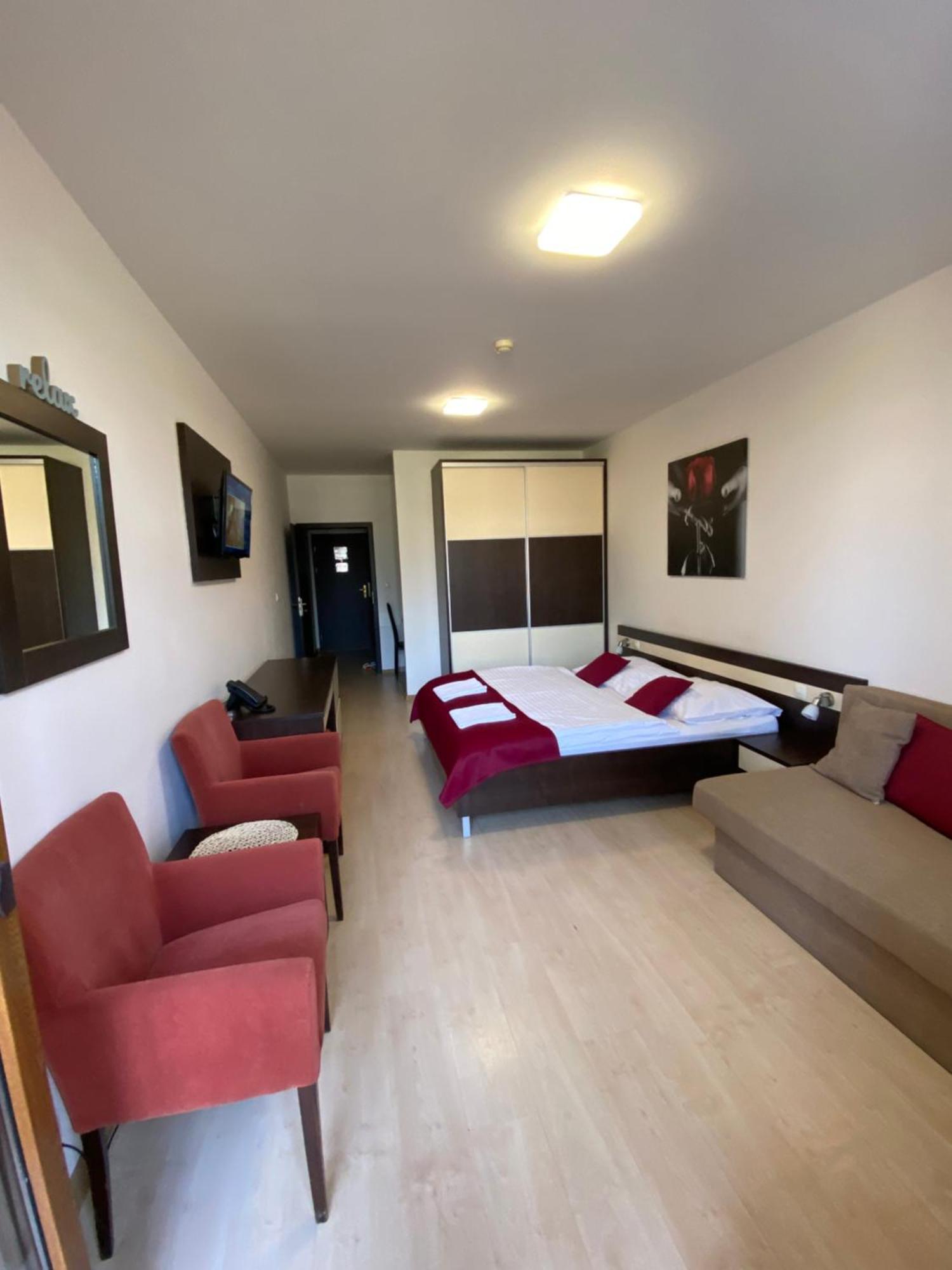 Besenova Apartman Relax מראה חיצוני תמונה