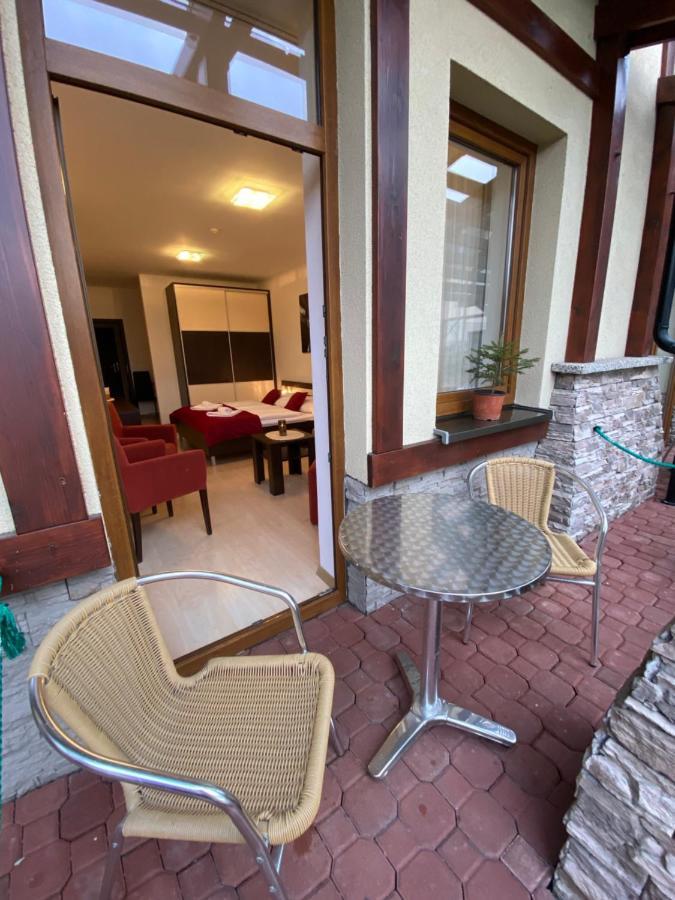 Besenova Apartman Relax מראה חיצוני תמונה