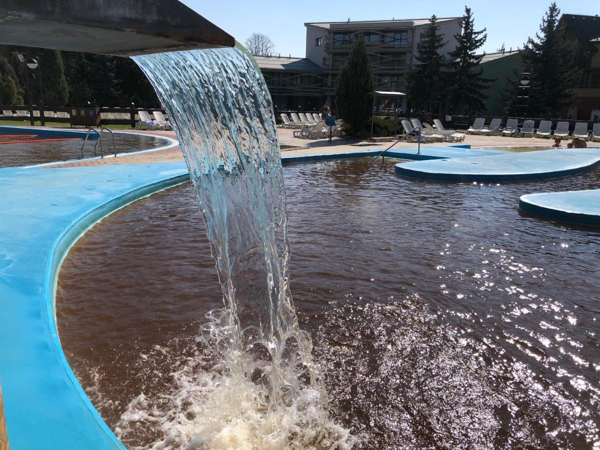Besenova Apartman Relax מראה חיצוני תמונה
